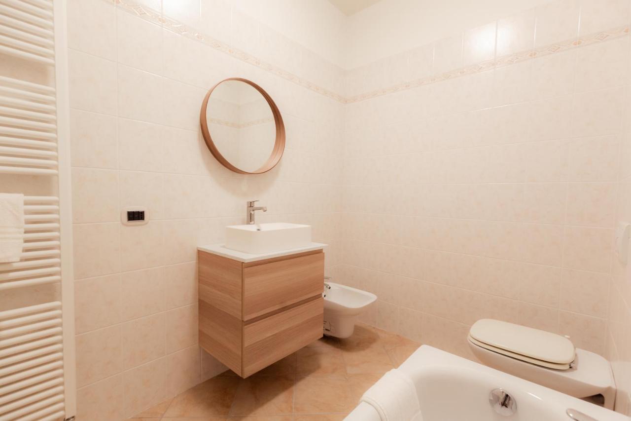 Porta Torre Como Apartment - By Relais Di Giada Eksteriør billede